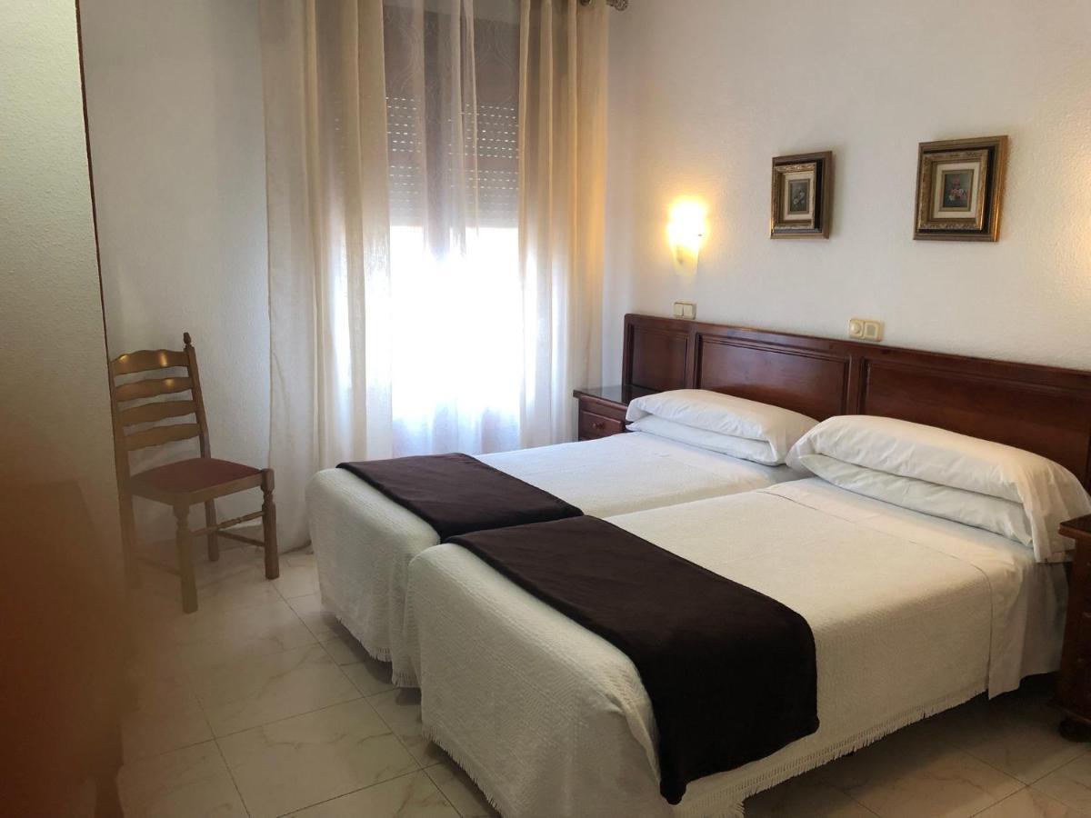 Hotel Martin Tolède Extérieur photo