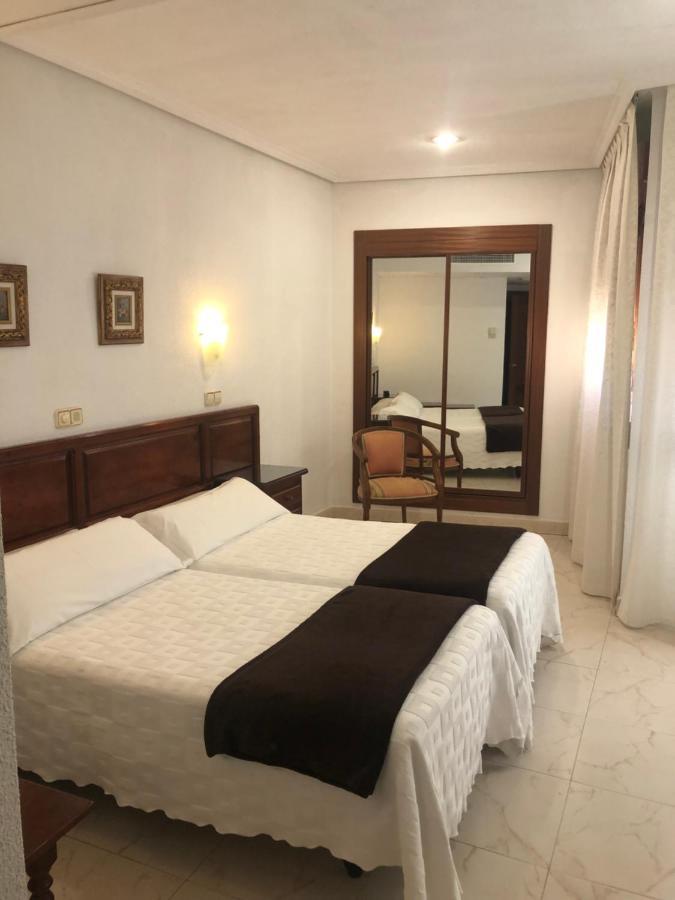 Hotel Martin Tolède Extérieur photo