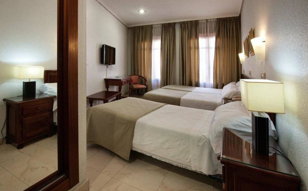 Hotel Martin Tolède Extérieur photo