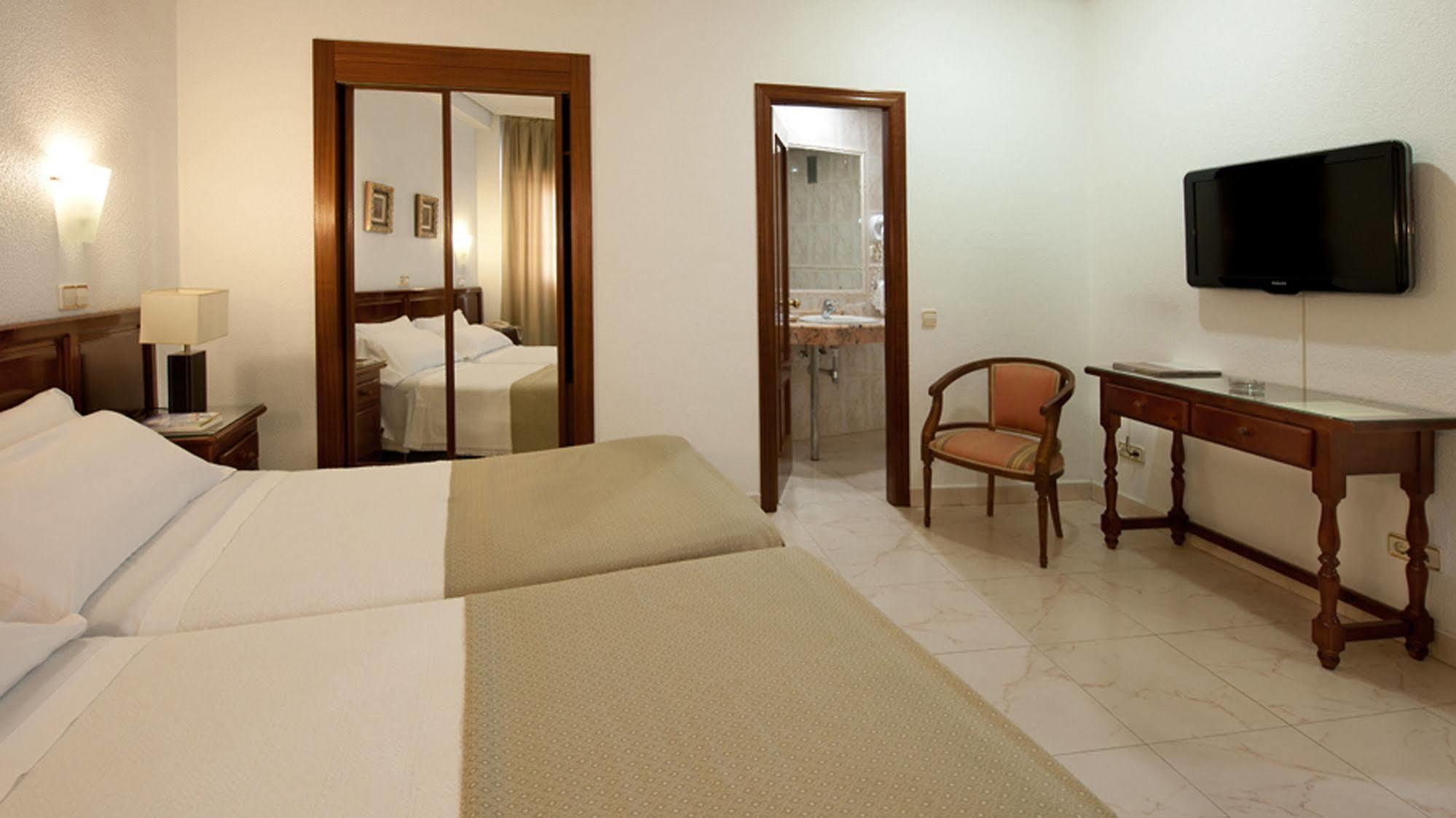 Hotel Martin Tolède Extérieur photo